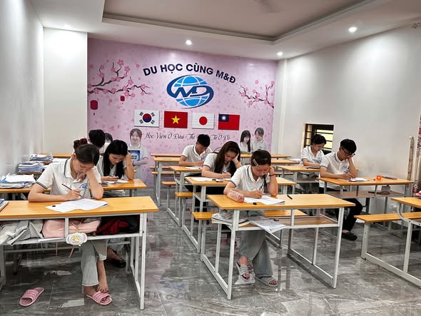 KHỞI ĐỘNG ĐẦU TUẦN – SẴN SÀNG CHINH PHỤC KỲ THI TOPIK 105