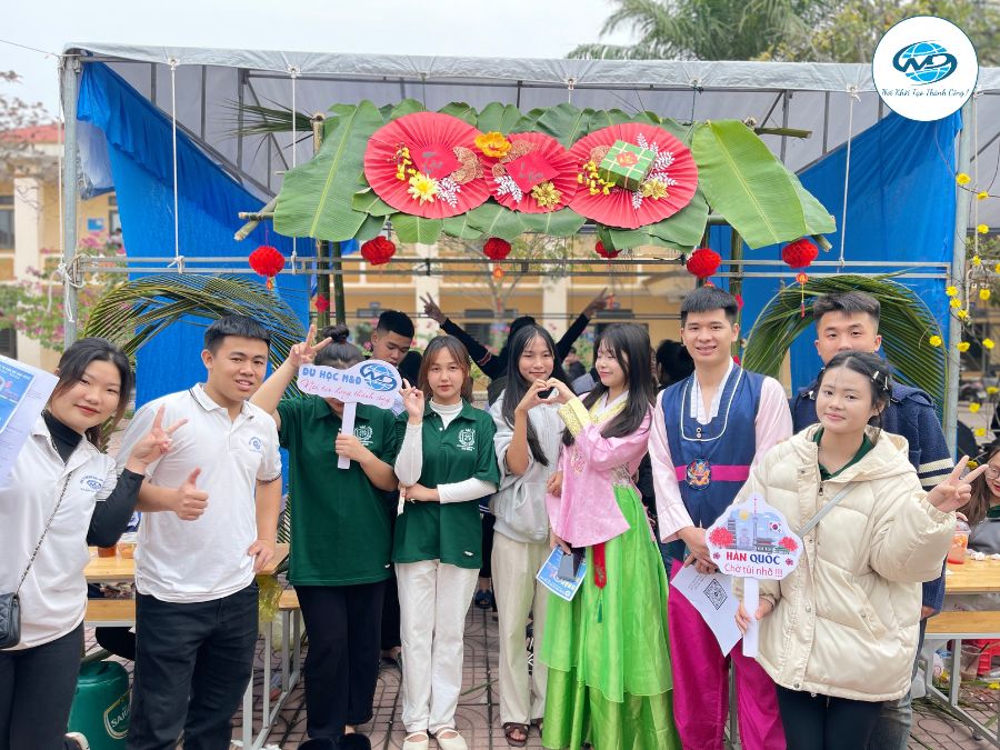 Khám phá cơ hội du học cùng học sinh trường THPT Nghi Lộc 3